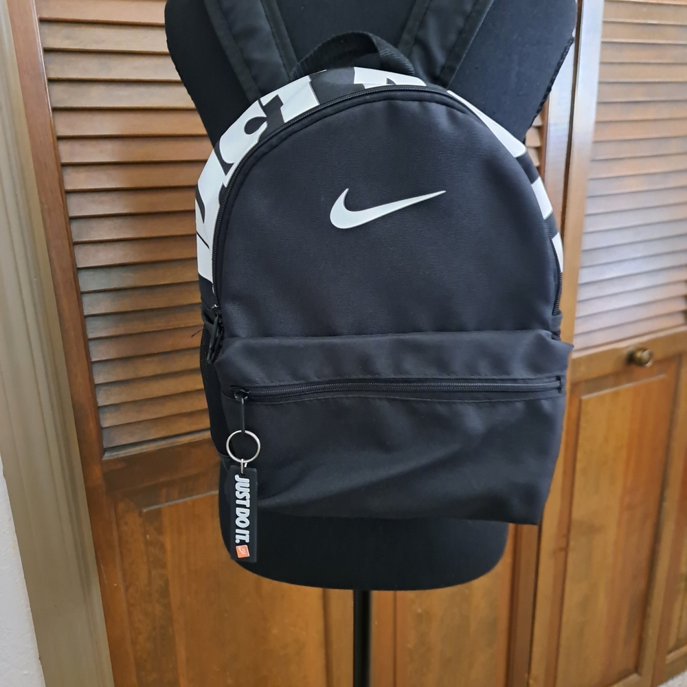 Nike Black and White Men's Backpack